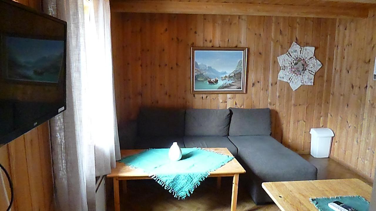 Campsite Toftenes Sjohuscamping *